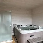 Wester House Fuleda Z Sauna Jacuzzi I Kominkiem Holiday home Gizycko