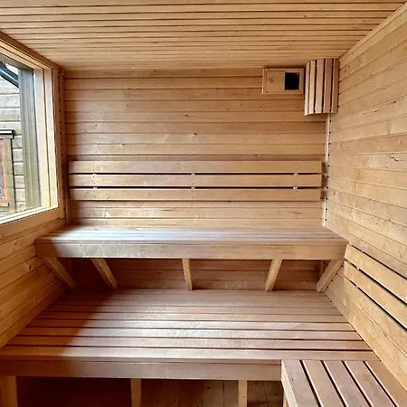 Wester House Fuleda Z Sauna Jacuzzi I Kominkiem * Giżycko