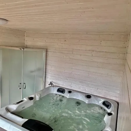 度假居 Wester House Fuleda Z Sauna Jacuzzi I Kominkiem *