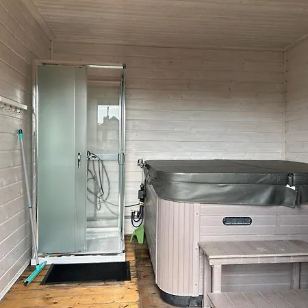Wester House Fuleda Z Sauną Jacuzzi I Kominkiem